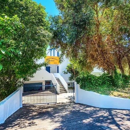 Xenios Faros פוסידי