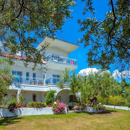 Xenios Faros Possidi