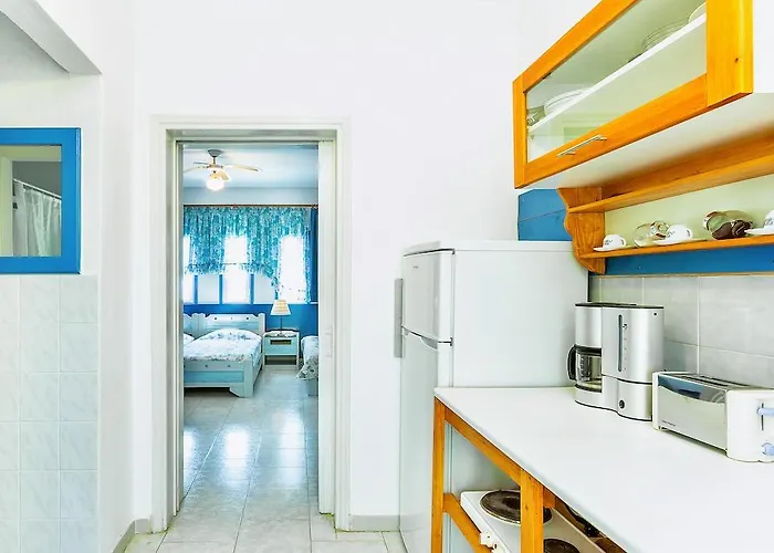 Xenios Faros Посиди