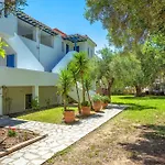 Apartment Xenios Faros